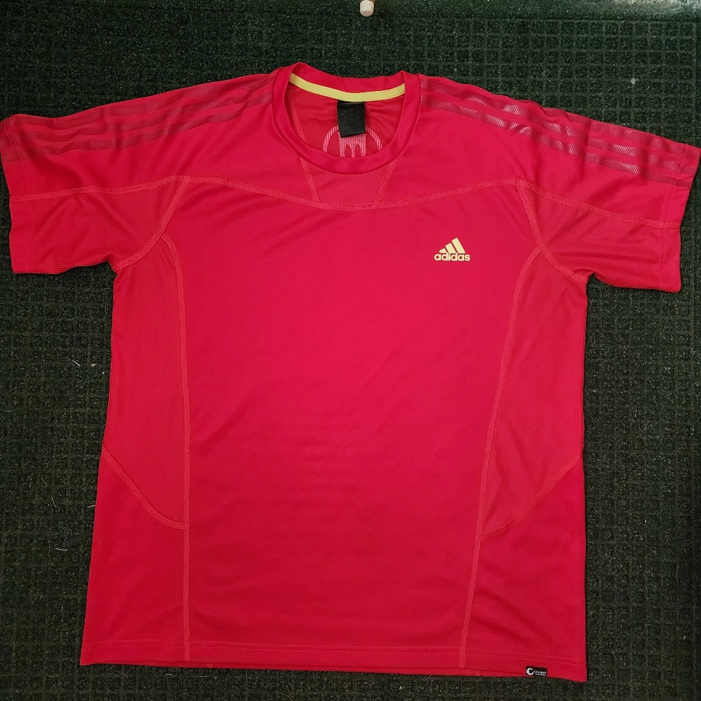 Vntg Adidas Men's Red Short Sleeve Sports Shirt Sz Xl Cocona Soccer Logo Athlete